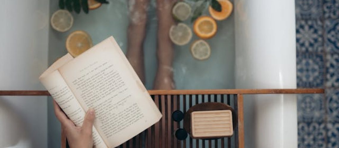 Holistic Festivities: Balancing Mind, Body, and Spirit During the Holidays